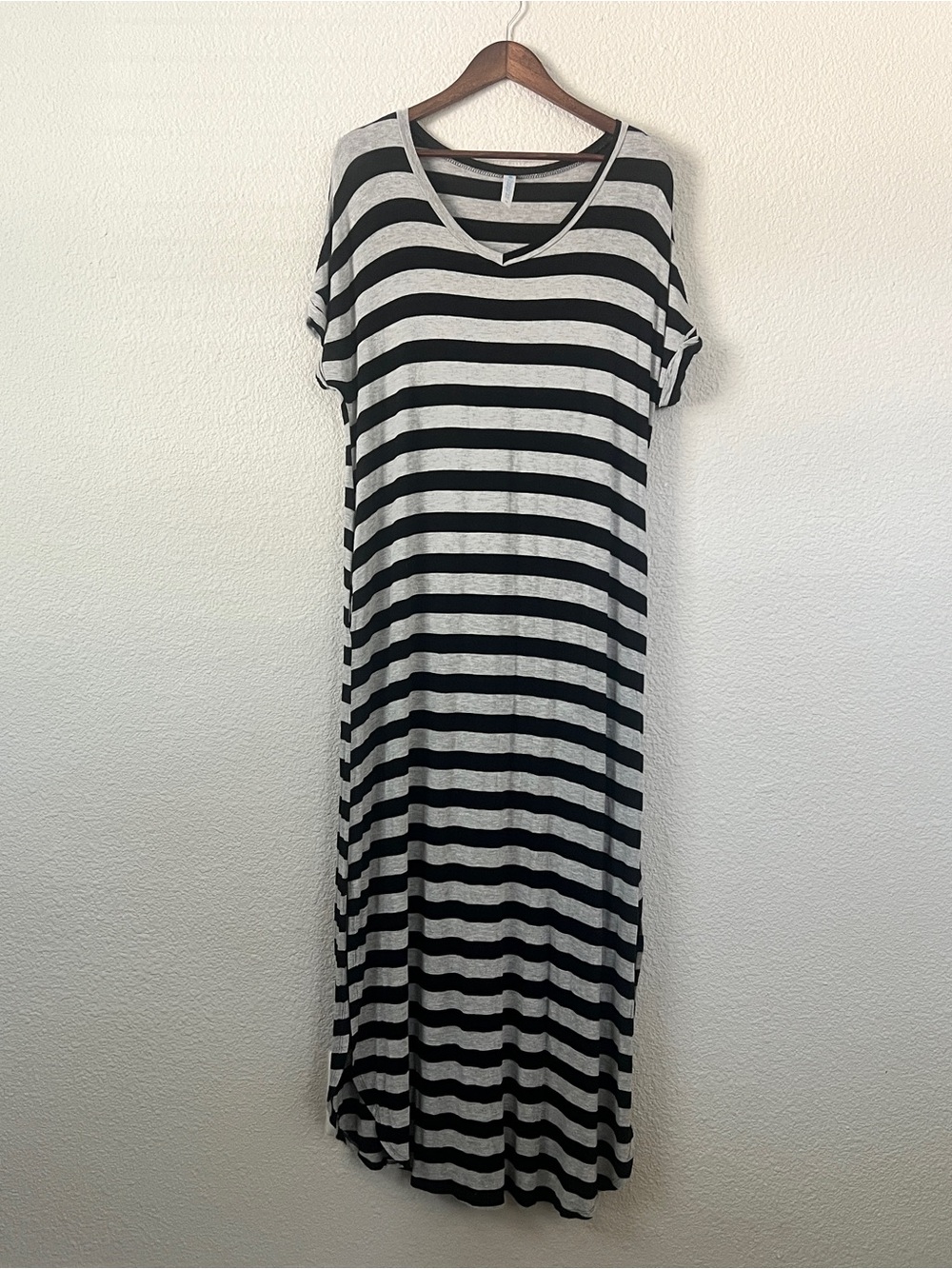 Paisley Grace Black Gray Striped Maxi Dress Pockets Size M